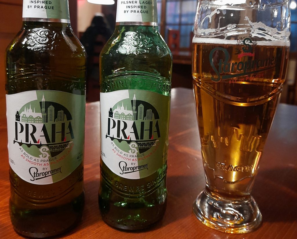 O nouă bere testată: PRAHA de la Staropramen